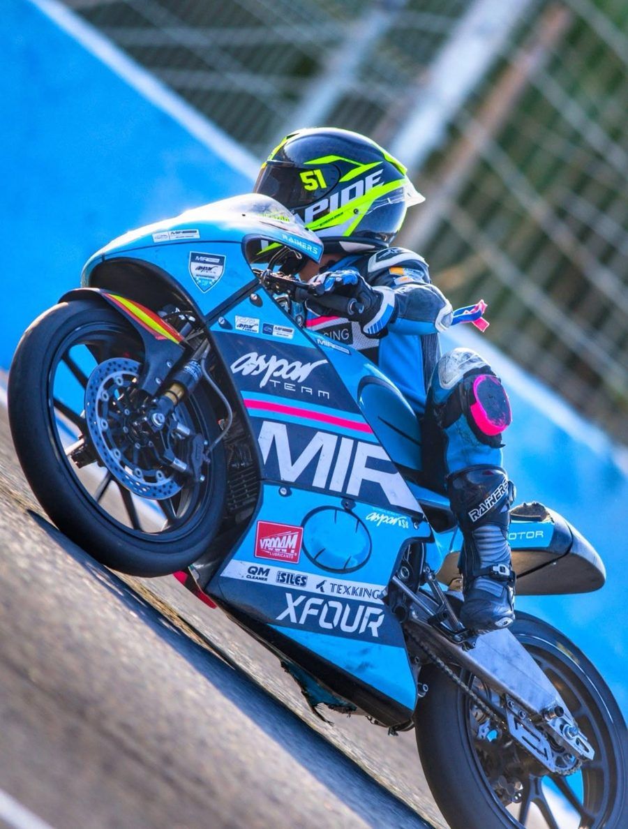 Pilote MIR Racing n° 51 sur une moto Aspar Team